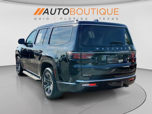 Used 2024 Jeep Wagoneer Series II w/ Flexible Seating Group AWD/4WD image 3