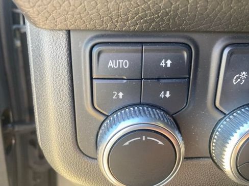 Used 2021 GMC Yukon Denali AWD/4WD image 8