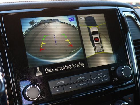 Used 2021 Nissan Titan Platinum Reserve w/ Off Road Protection Package image 5