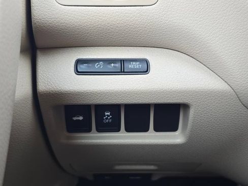 Used 2016 Nissan Altima 2.5 S w/ Power Driver Seat Package FWD image 22