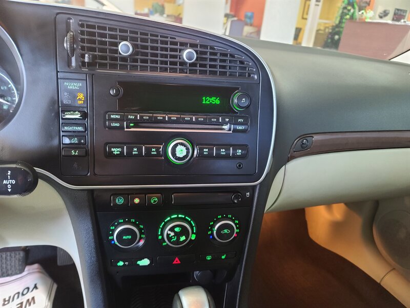 Used 2008 Saab 9-3 2.0T w/ Cold Weather Package FWD image 20