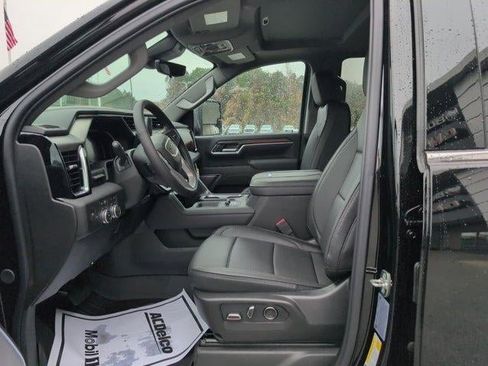 New 2026 GMC Sierra 2500 Denali w/ Denali Reserve Package AWD/4WD image 14