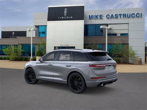 New 2026 Lincoln Corsair Reserve w/ Jet Appearance Package image 4