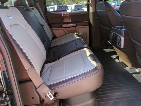 Used 2020 Ford F150 Limited image 12