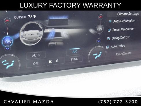 Used 2025 Genesis GV70 2.5T AWD/4WD image 35