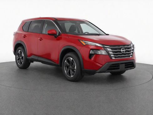 Used 2025 Nissan Rogue SV AWD/4WD image 2