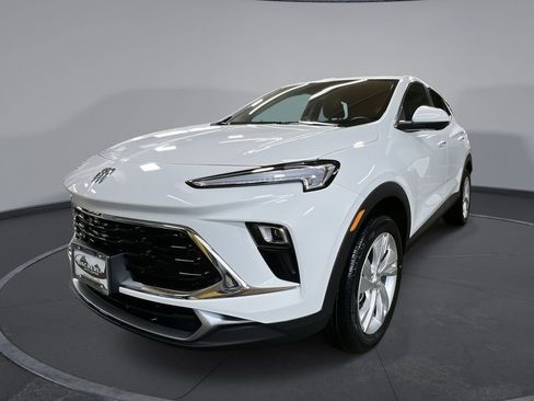 New 2025 Buick Encore GX Preferred w/ Advanced Technology Package image 1