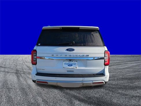 Certified 2024 Ford Expedition Limited image 5