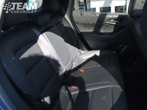 New 2026 Chevrolet Equinox LT w/ Convenience Package II image 17