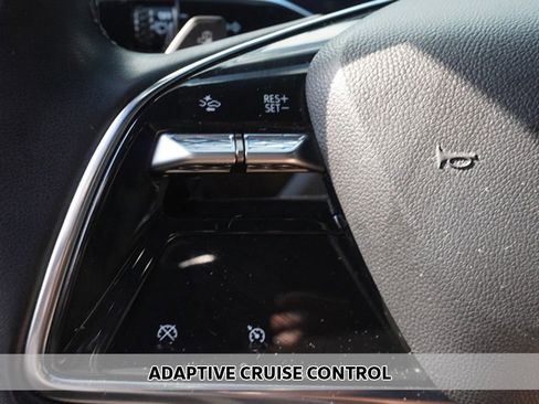 Used 2024 Cadillac Lyriq Tech w/ Driver Assist Package RWD image 4