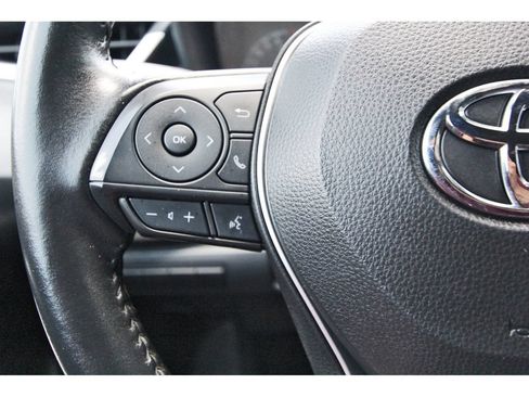 Used 2022 Toyota Corolla SE FWD image 18