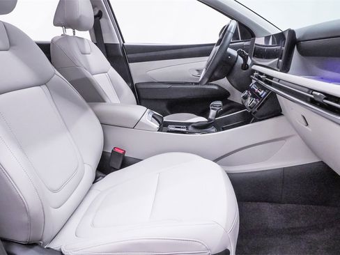 Certified 2025 Hyundai Tucson SEL image 14