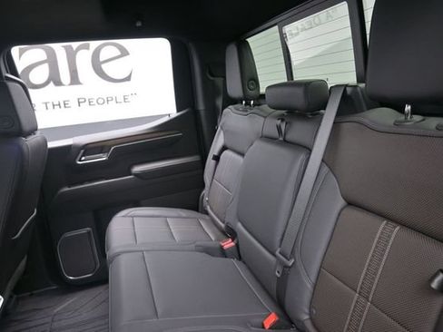 Used 2026 Chevrolet Silverado 1500 High Country AWD/4WD image 20