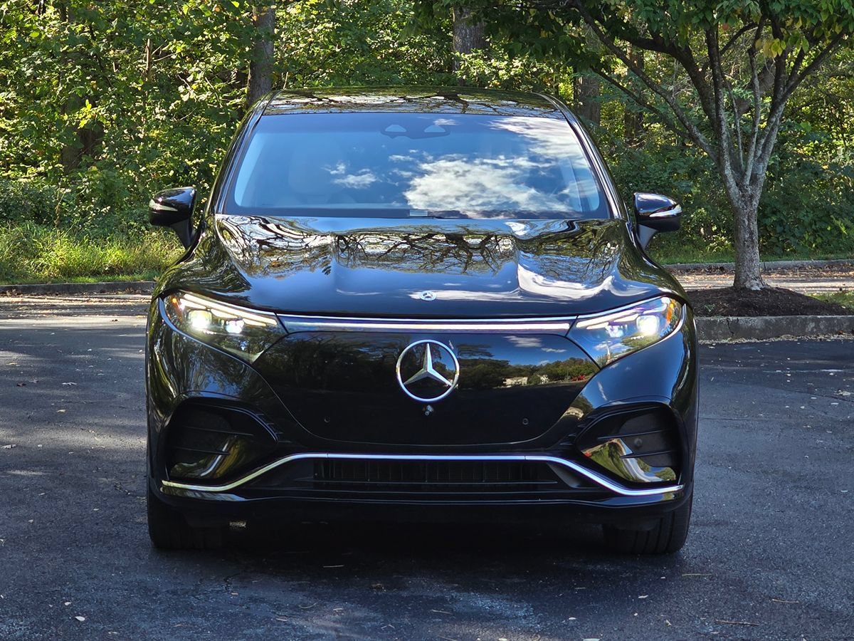 Used 2023 Mercedes-Benz EQS 580 4MATIC SUV image 9