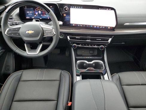 New 2026 Chevrolet Traverse High Country w/ LPO, Floor Liner Package image 84