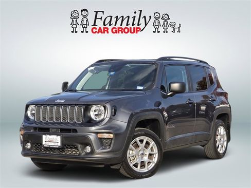 Used 2022 Jeep Renegade Latitude image 1