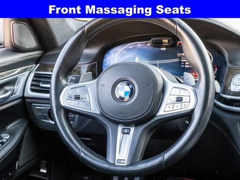 Used 2020 BMW 750i xDrive w/ Executive Package image 27