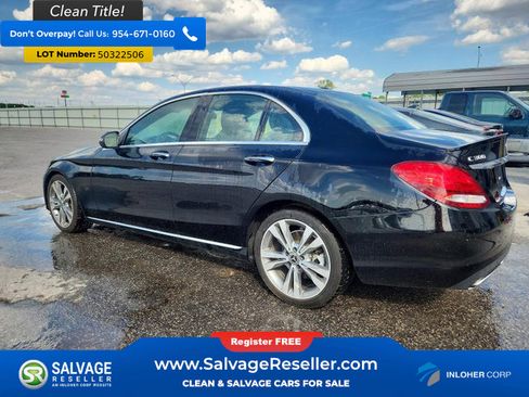Used 2018 Mercedes-Benz C 300 Sedan image 3