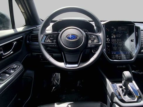 Certified 2025 Subaru Forester Limited AWD/4WD image 6