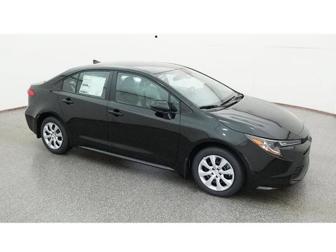 New 2026 Toyota Corolla LE FWD image 16