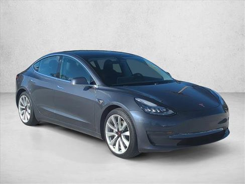 Used 2020 Tesla Model 3 Long Range image 3