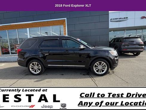Used 2018 Ford Explorer XLT w/ Equipment Group 202A AWD/4WD image 7