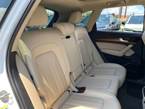 Used 2023 Audi Q5 2.0T Premium Plus AWD/4WD image 17