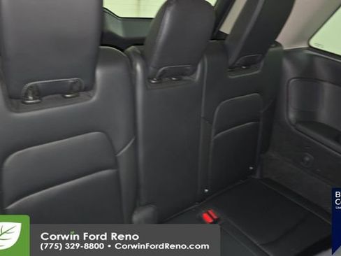 Used 2023 Nissan Pathfinder SL image 17