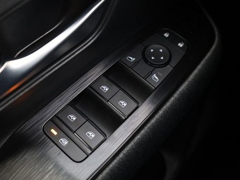 New 2026 Nissan Kicks SV w/ Cold Weather Package image 18