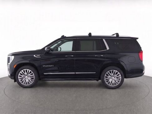 Used 2023 GMC Yukon SLT AWD/4WD image 6