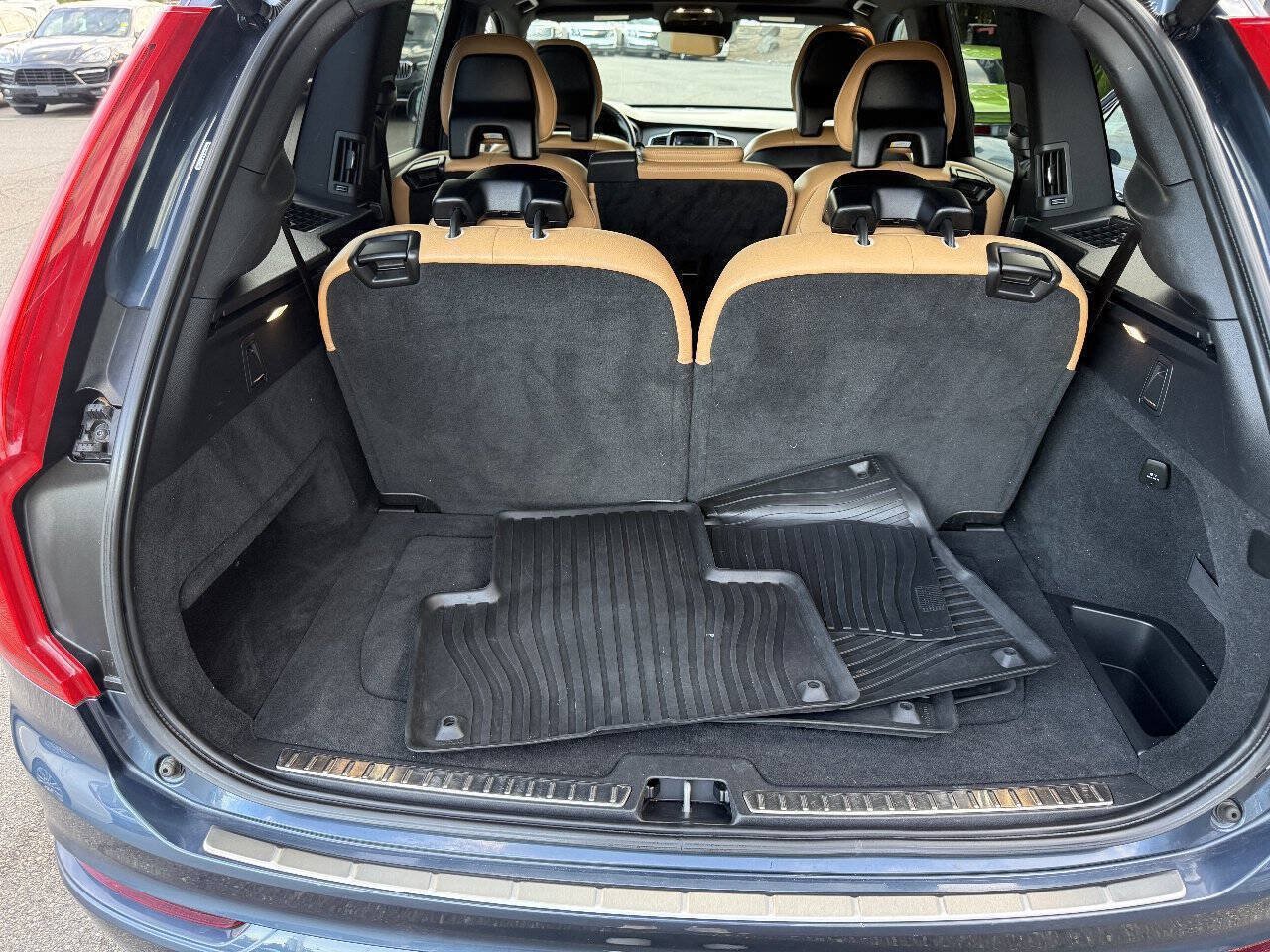 Used 2019 Volvo XC90 T6 Momentum w/ Advanced Package AWD/4WD image 13