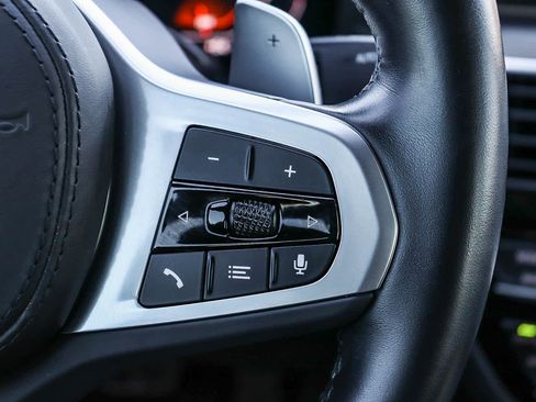 Used 2023 BMW 540i w/ M Sport Package image 21