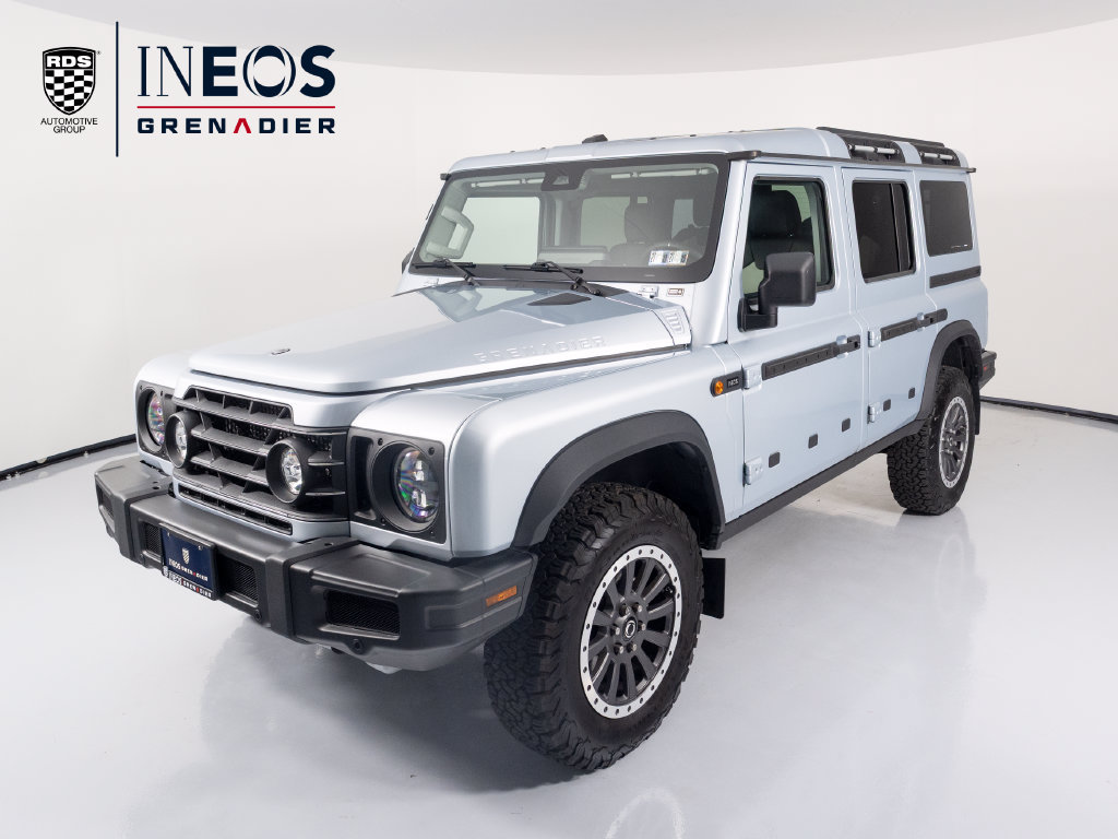 Used 2025 INEOS Grenadier Station Wagon AWD/4WD image 1