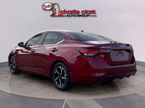 Certified 2024 Nissan Sentra SV FWD image 3
