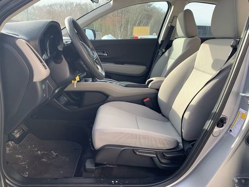 Used 2022 Honda HR-V LX image 35