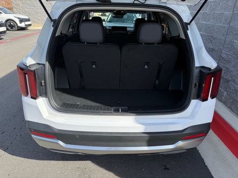 New 2026 Kia Sorento S AWD/4WD image 7