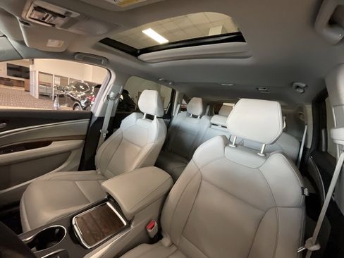 Used 2020 Acura MDX SH-AWD w/ Technology Package image 11