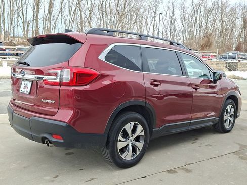 Certified 2025 Subaru Ascent Premium AWD/4WD image 7