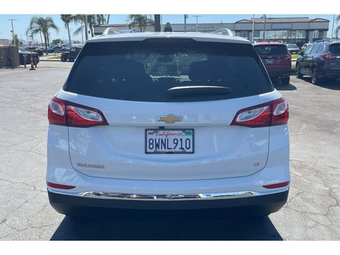Used 2021 Chevrolet Equinox LT FWD image 4