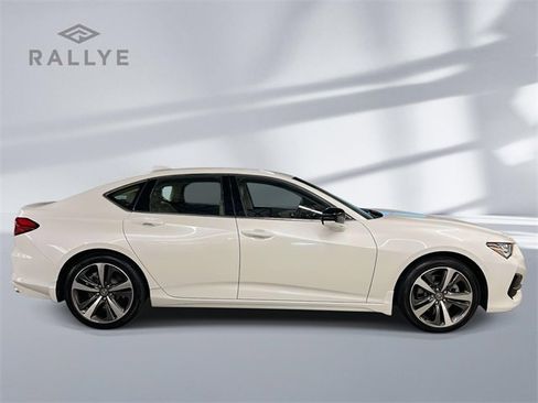 Used 2025 Acura TLX w/ Technology Package image 3
