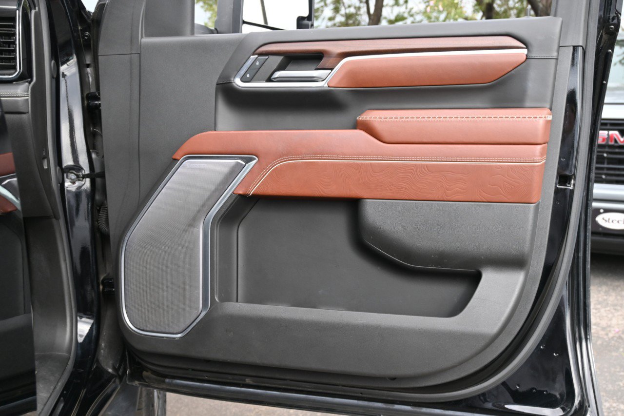 Used 2024 GMC Sierra 2500 Denali Ultimate AWD/4WD image 26