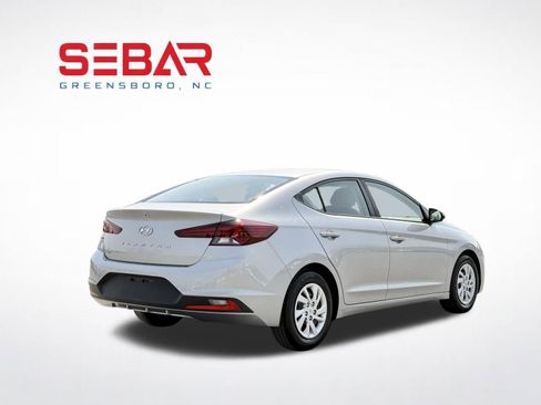 Used 2020 Hyundai Elantra SE image 6