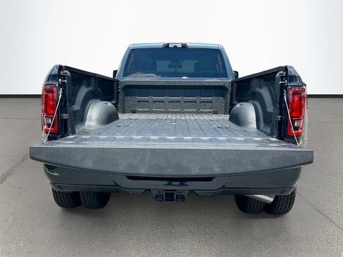 New 2026 RAM 3500 Big Horn AWD/4WD image 24