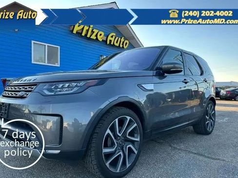 Used 2017 Land Rover Discovery HSE AWD/4WD image 1