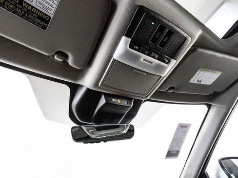 Used 2023 Nissan Rogue Platinum w/ Platinum Premium Package image 60