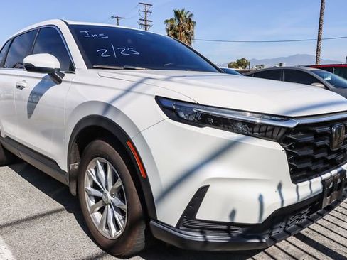 Used 2024 Honda CR-V EX image 2