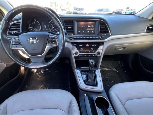 Used 2018 Hyundai Elantra Value Edition w/ Cargo Package image 10