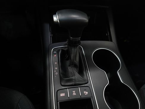 Used 2019 Kia Sorento S image 24