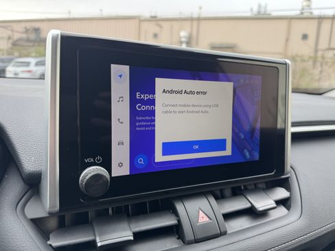 Used 2025 Toyota RAV4 LE image 23