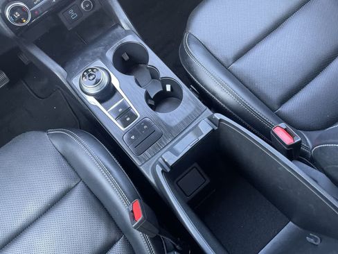 Used 2021 Ford Escape SEL FWD image 24